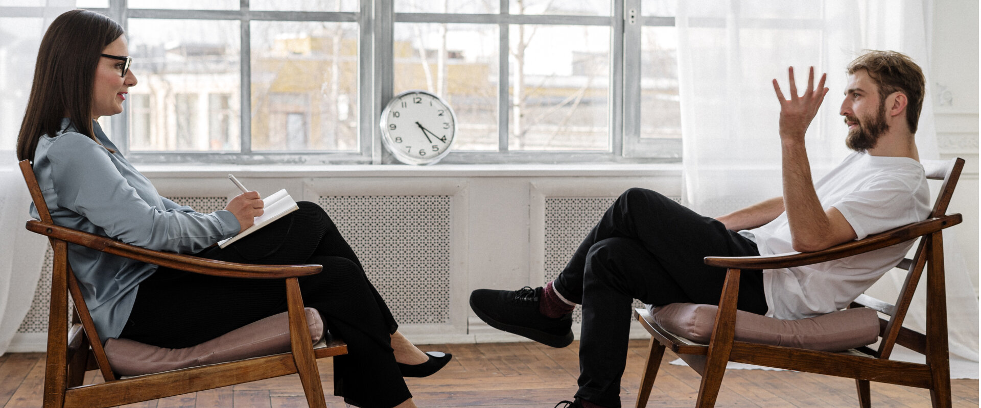 EL PODER DE UNA CONVERSACCIÓN  EL PODER DE UNA CONVERSACCIÓN